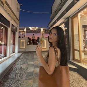 Meet your Posher, Marlene